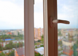 В Ростове трехлетний мальчик выжил после падения с 6 этажа