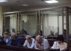 Адвокаты продолжают срывать процесс по делу об ОПГ на Аксайских рынках в Ростовской области