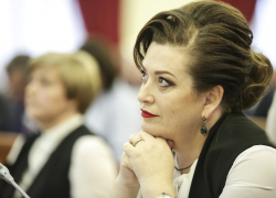 Арестованная министр Быковская официально зарабатывает 234 тысячи рублей в месяц