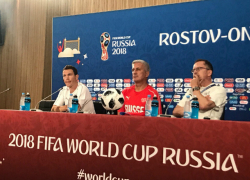 Похвалил "Ростов-Арену" и пожаловался на жару главный тренер Швейцарии