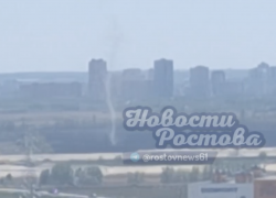 Смерчи между Ростовом и Батайском заметили очевидцы 