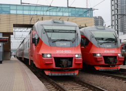 23 поезда задержаны до 7 часов в Ростовской области из-за сбоя на железной дороге