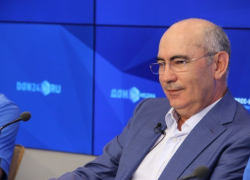 Курбан Бердыев остается в «Ростове»