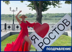 День рождения отмечает донская фотомодель и многодетная мама Полина Диброва