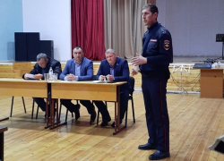 Кассационный суд отменил решение Ростовского облсуда, назначившего условное наказание участковому-мошеннику