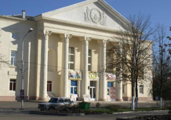 Зрительный зал ДК Сальска будет стоить властям 1,8 миллионов рублей