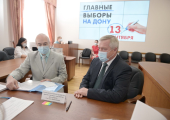 Василий Голубев подал документы для участия в губернаторских выборах