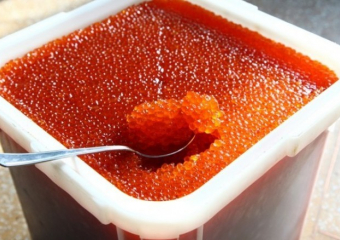 Поддельная красная икра, которой завалили Ростов-на-Дону, стала причиной отравления ребенка