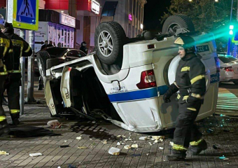 В Новошахтинске жесткое ДТП: машина полиции столкнулась с «Акцентом»