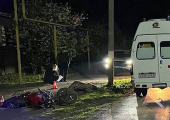 В Ростовской области мужчина на скутере врезался в опору ЛЭП и погиб