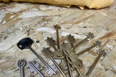 Изготовление ключей и заточка инструментов. - 