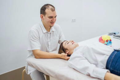 Врач-остеопат Брук Игорь Игоревич  - 