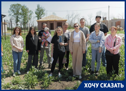 «Мы без домов, а они живут в своё удовольствие»: пострадавшие от застройщика дончане просят помощи у властей