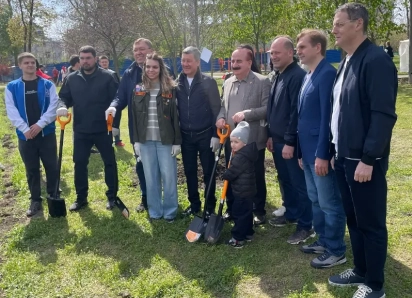 В парке ДГТУ отметили День древонасаждения высадкой 120 деревьев