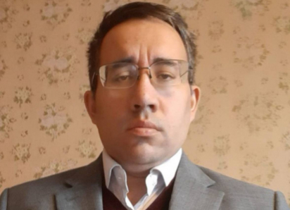 Историк Дюков атаковал второклассников из-за традиционных таджикских нарядов на фестиваль народов