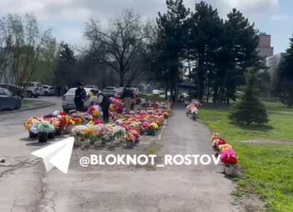 Несанкционированные торговцы возле Северного кладбища измучали жителей 