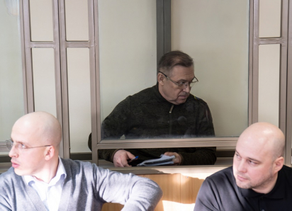 Бывший замгубернатора Виктор Гончаров заявил на суде, что ущерб бюджету нанес не он, а менеджеры банка