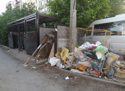 Донские власти хотят заставить регоператоров вывозить строительный мусор с контейнерных площадок
