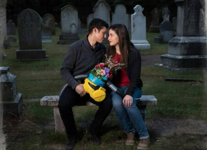 Пылесос, кладбище и другие способы не влюбиться: истории неудачных свиданий из соцсетей 