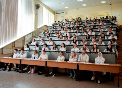 Здесь учат врачей, медсестер и фармацевтов: рассказываем про Ростовский государственный медицинский университет