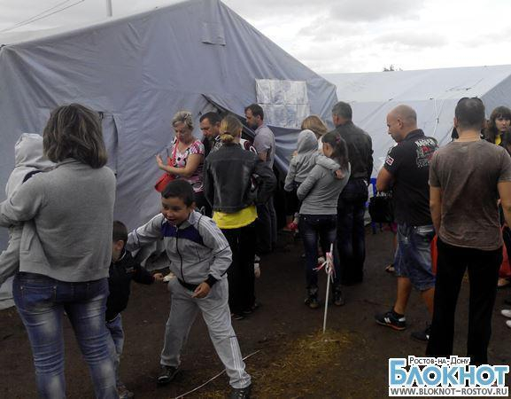 Украинские беженцы бежали в Россию под обстрелами. Видео