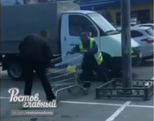 В Ростове уволили охранника супермаркета,устроившего драку из-за мелочи
