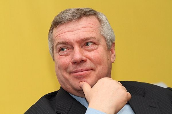Губернатор Василий Голубев отпраздновал день рождения