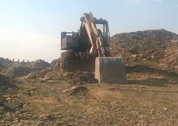 В Ростовской области незаконные добытчики камня уничтожают земли крестьян