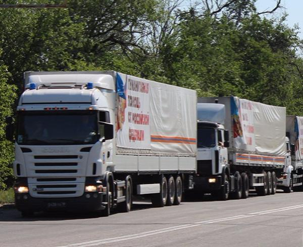 Автомобильная колонна с гуманитарной помощью отправилась в Донбасс из Ростовской области