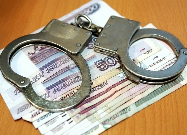 В Ростовской области сотрудница ВТБ 24 выдала кредиты на 1,5 млн несуществующим клиентам