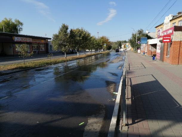 В Ростовской области город с горящей свалкой залило фекалиями