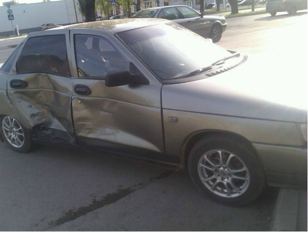 Беременная женщина пострадала в ДТП с «лихой» иномаркой на проклятом перекрестке в Ростове