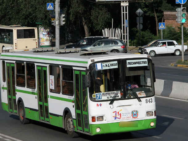 Автобусник-меломан калечил своих пассажиров и спровоцировал драку с автомобилистом в Ростове