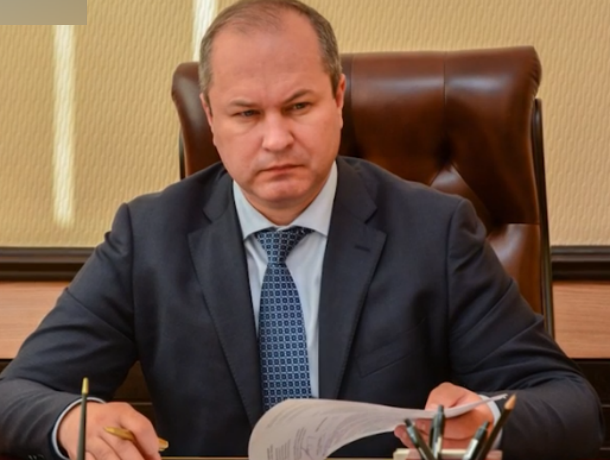 Ростовчане начали сбор подписей за отставку главы администрации Ростова Виталия Кушнарева