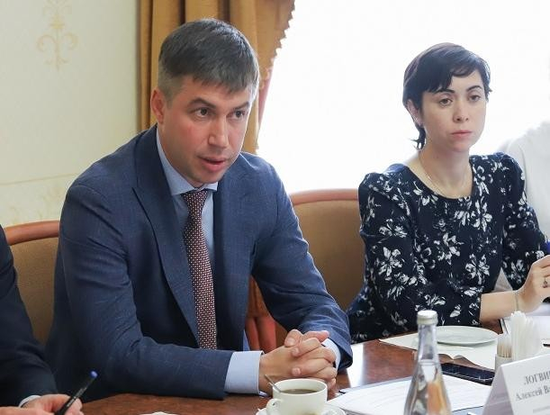 Логвиненко усомнился в невиновности пресс-секретаря мэрии