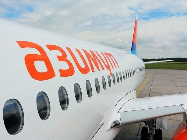 Авиакомпания «Азимут» начала продажу билетов из Ростова в Сочи за 880 рублей