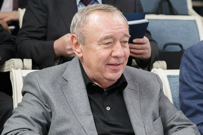 Награждение Владимира Чуба вызывало спор среди депутатов