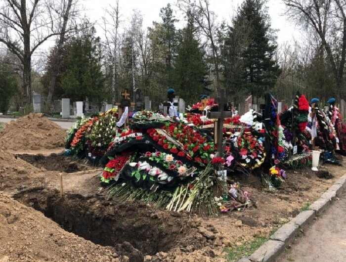 11 могил военных появились на Аллее Героев Северного кладбища в Ростове-на-Дону