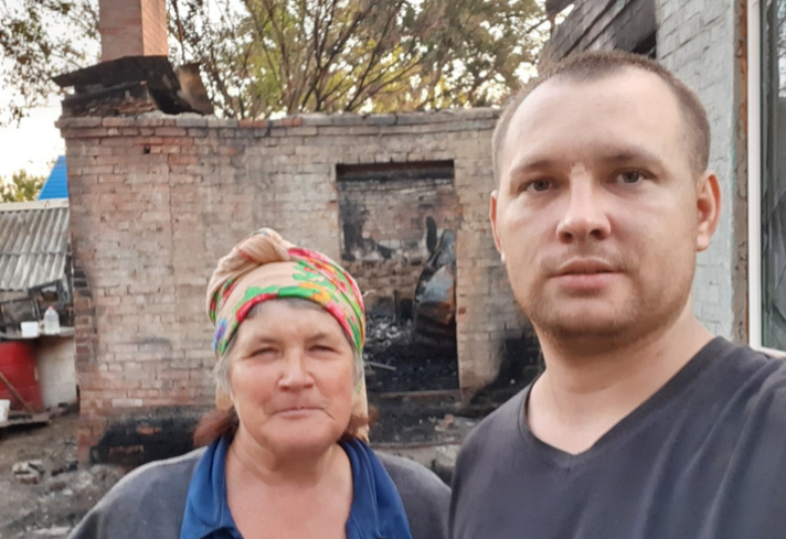 Погорелец пожаловался на жестокость чиновников, выселяющих на улицу из временного жилья под Ростовом