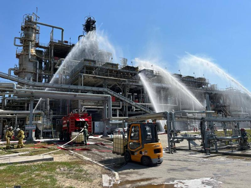 Атакованный беспилотниками нефтезавод в Ростовской области возобновит работу к концу июля