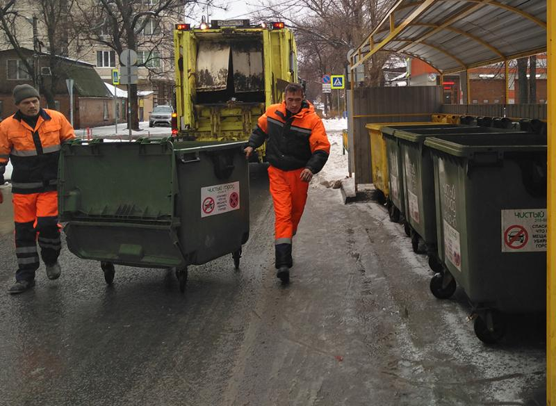 Управляющие компании Ростова не платят за услуги по вывозу мусора