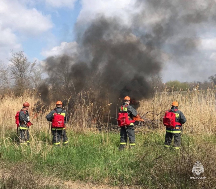 В Ростовской области за сутки произошло 24 пожара 
