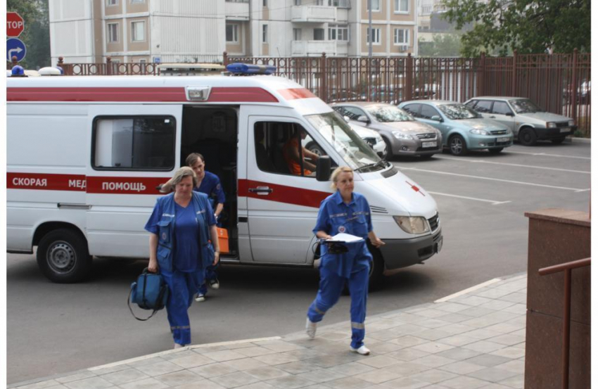 Ростовчанка пожаловалась на халатное отношение скорой к больным