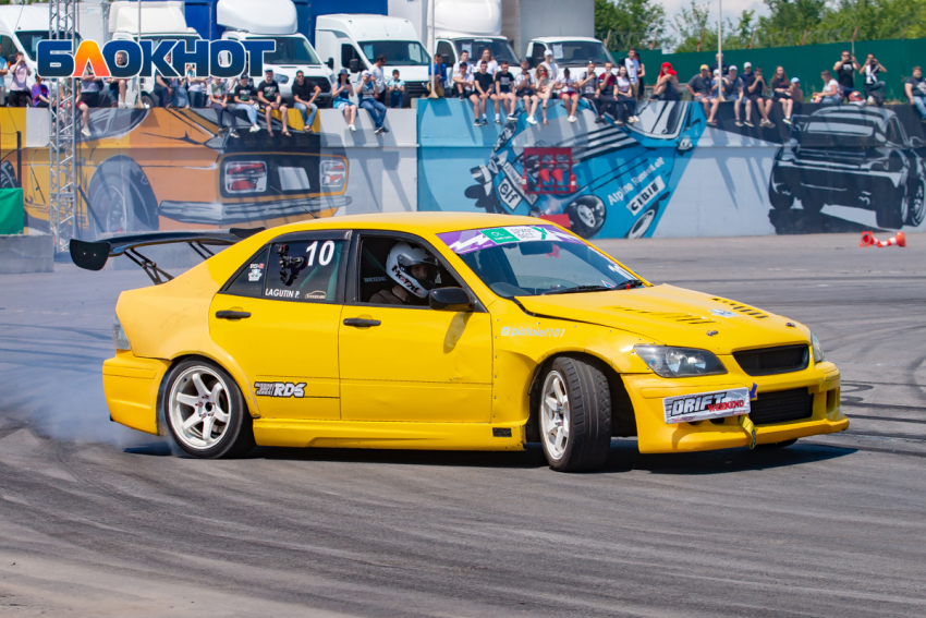 Чтобы не шумели: ростовских дрифтеров переместят за город