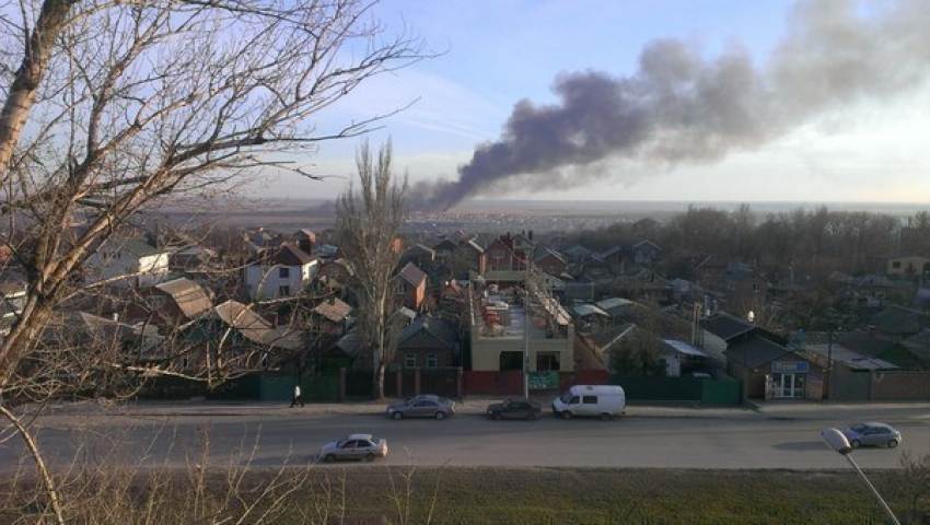 За пожаром в Аксайском районе наблюдал весь Ростов