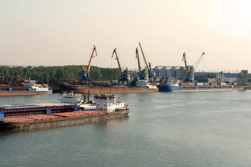 За ввоз льна с нарушениями наказали донской порт
