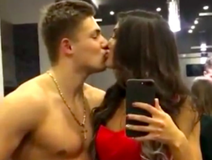 Скандальная звезда «Дома-2» из Ростова показала видео своего поцелуя с обнаженным любовником