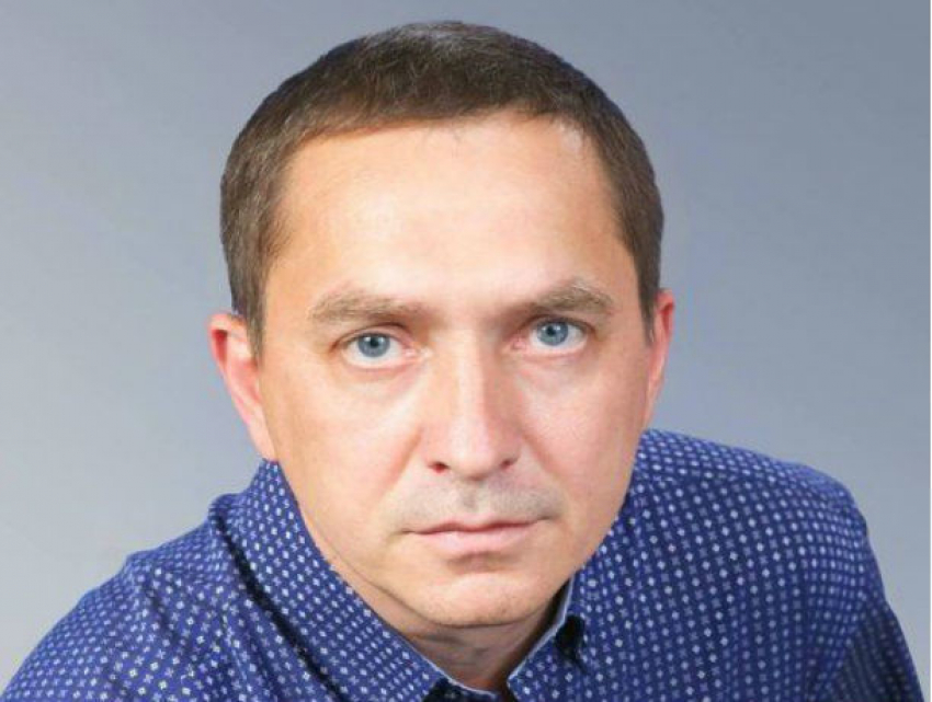 Забывший про кладбищенское прошлое кандидат из Новочеркасска жалуется на происки «темных сил» 