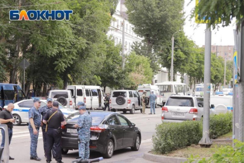 Одного из заложников террористов в ростовском СИЗО уволили после проверки