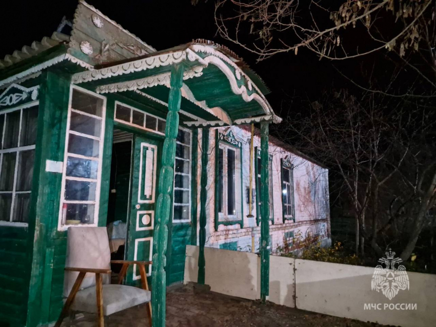 Двухлетний ребёнок погиб в пожаре в хуторе в Ростовской области